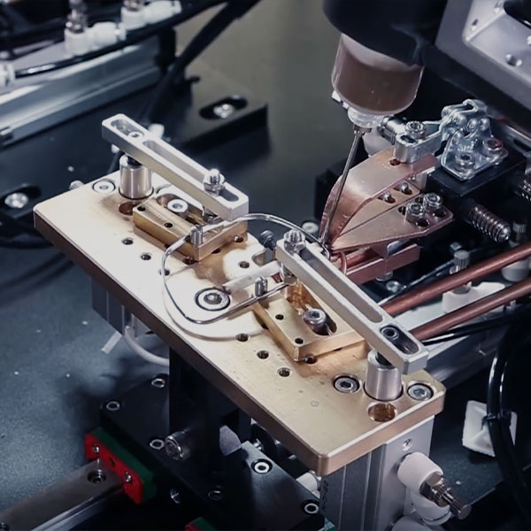 800 自動焊接機（夾口）